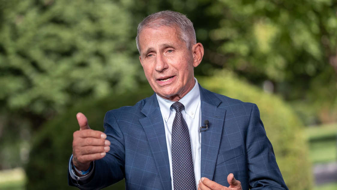 Fauci Urges Most Americans Not to Get Boosters
