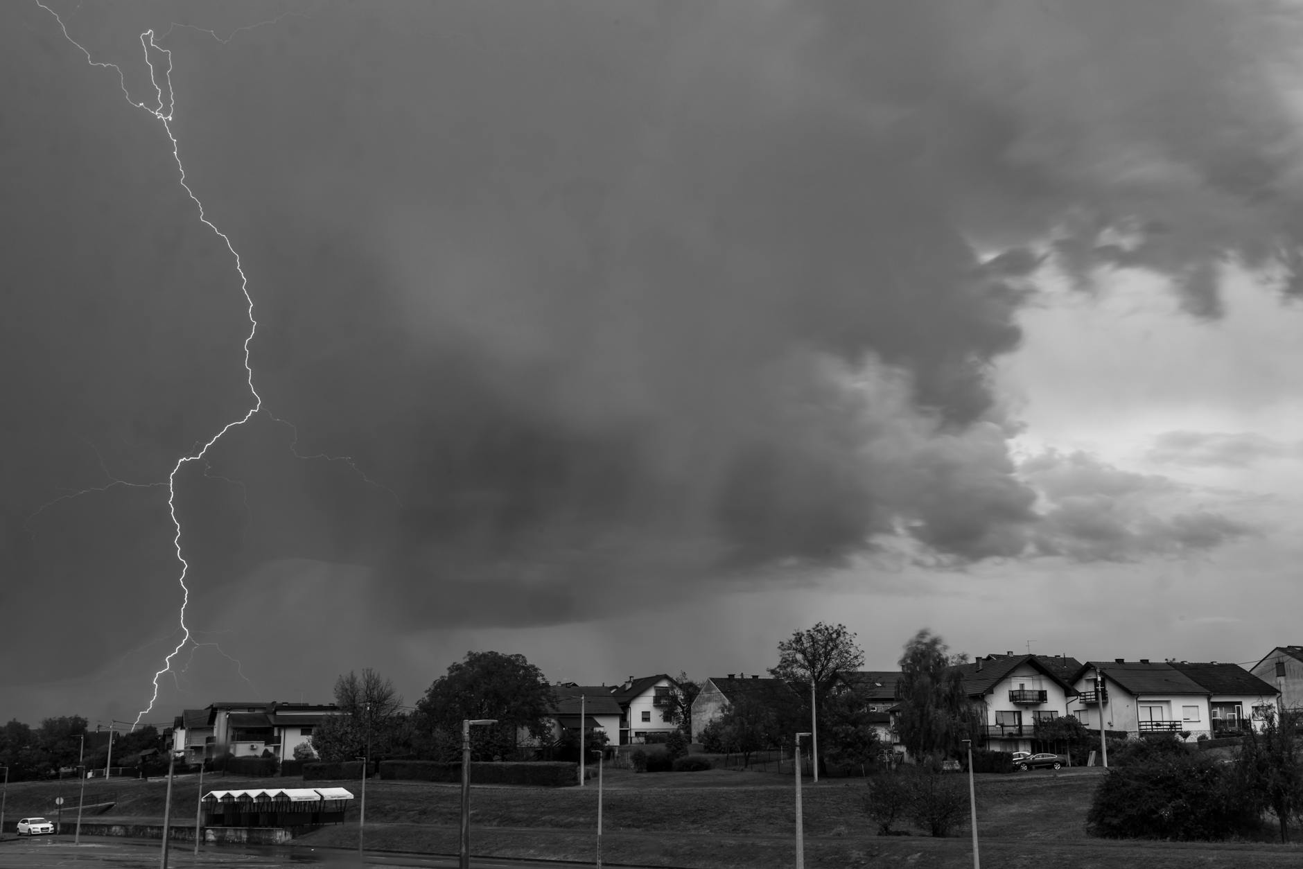 a black and white photo of a lightning bolt